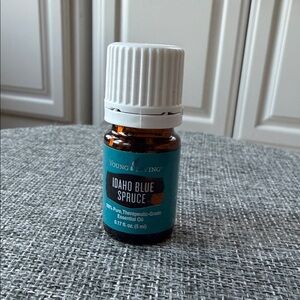 Young Living 5ml Idaho Blue Spruce Oil with White Cap